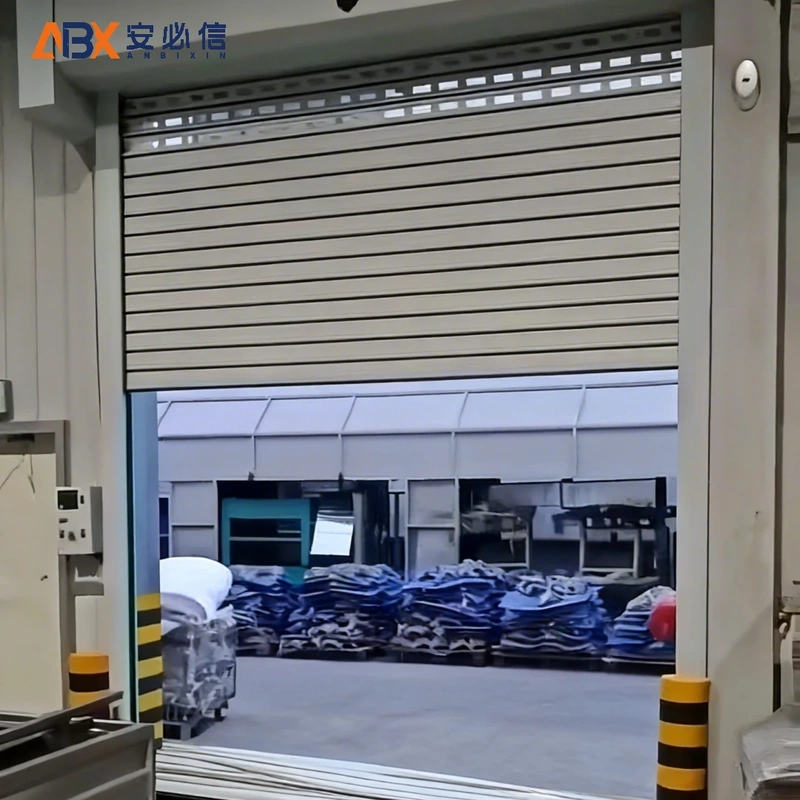 新乡铝质快速门